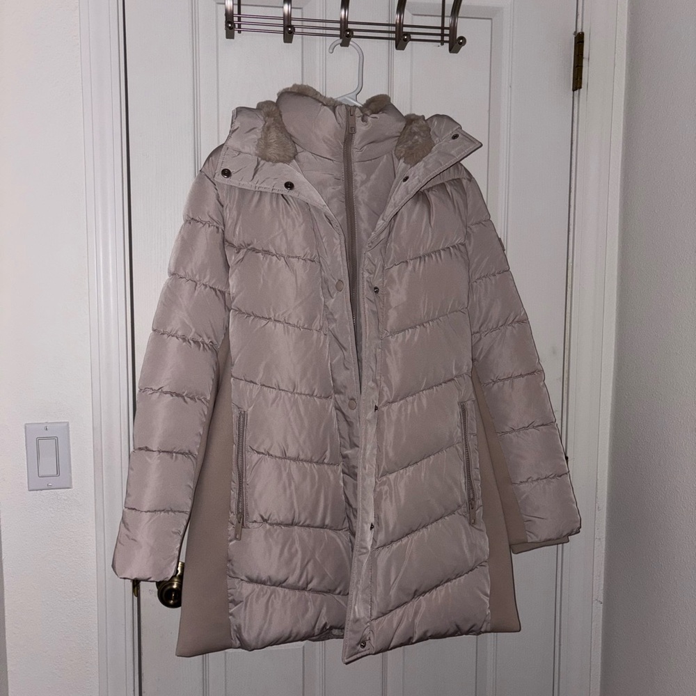 Andrew Marc Women's Beige Puffer Coat
